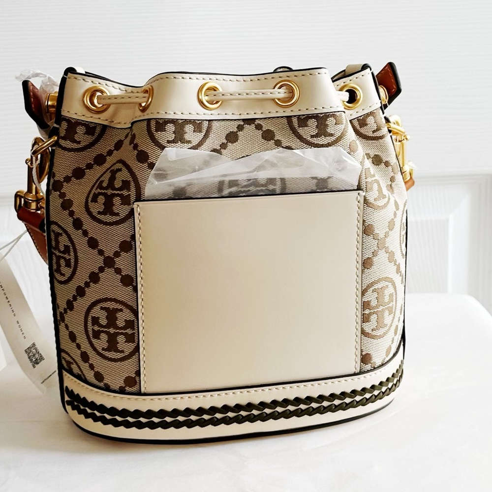 Tory Burch monogram braided floral bucket bag - Picture 8 of 9
